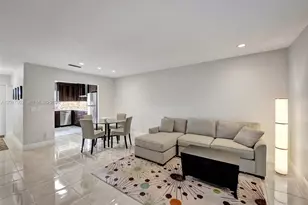 207 Cape Cod Cir, Lake Worth, FL 33467 - Photo 4