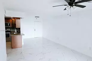 9682 Fontainebleau Blvd, Miami, FL 33172 - Photo 4