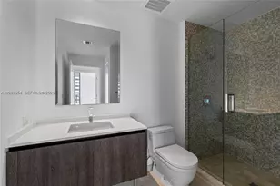 88 SW 7th St, Miami, FL 33130 - Photo 18