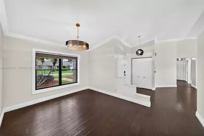 19960 NW 2nd St, Pembroke Pines, FL 33029 - Photo 36
