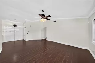 19960 NW 2nd St, Pembroke Pines, FL 33029 - Photo 20