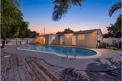 730 N 64th Ave, Hollywood, FL 33024 - Photo 22