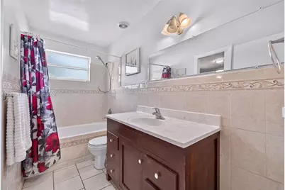 730 N 64th Ave, Hollywood, FL 33024 - Photo 16