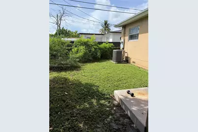 1409 S 24th Ter, Hollywood, FL 33020 - Photo 12