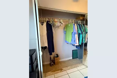 2118 NW 83rd St, Miami, FL 33147 - Photo 12