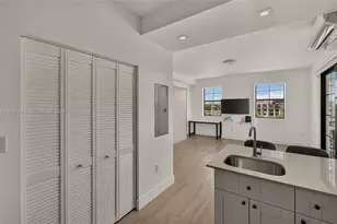 4100 SW 64th Ave, Davie, FL 33314 - Photo 12