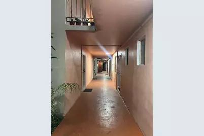 1525 NW 19th Ter #24, Miami, FL 33125 - Photo 4