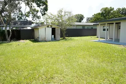 311 Country Club Dr, Other City - In The State Of Florida, FL 34677 - Photo 18