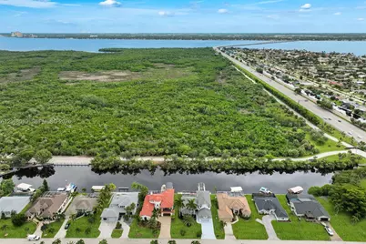 2309 20th Pl, Cape Coral, FL 33990 - Photo 54