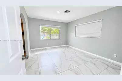 8331 NW 44th Ct, Lauderhill, FL 33351 - Photo 10