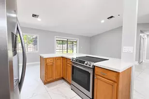 8331 NW 44th Ct, Lauderhill, FL 33351 - Photo 4