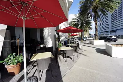 1750 N Bayshore Dr #3710, Miami, FL 33132 - Photo 14