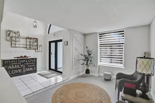 8971 NW 150th Terrace, Miami Lakes, FL 33018 - Photo 6