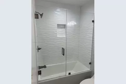 18859 NW 86th Ave #3305, Hialeah, FL 33015 - Photo 20