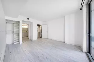 1300 Brickell Bay Dr, Miami, FL 33131 - Photo 24