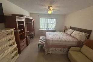 2 Briarwood Cir, Hollywood, FL 33024 - Photo 16