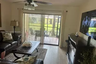 2 Briarwood Cir, Hollywood, FL 33024 - Photo 6