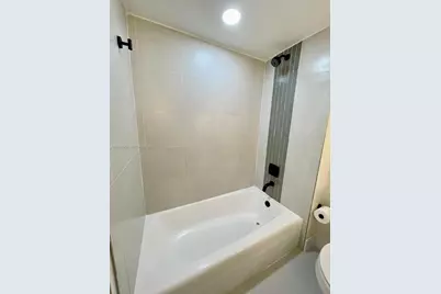 4310 NW 79th Ave #2B, Doral, FL 33166 - Photo 8