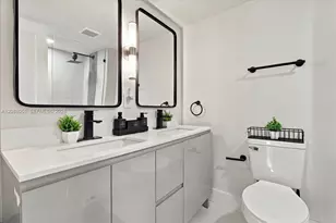 4310 NW 79th Ave, Doral, FL 33166 - Photo 10