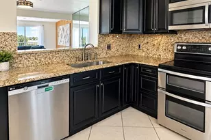 666 Lake Villas Dr, Other City - In The State Of Florida, FL 32701 - Photo 4