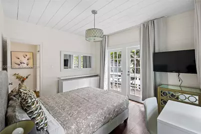 743 NW 9th Ave #2, Miami, FL 33136 - Photo 6