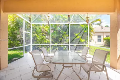 13945 S Cypress Cove Cir, Davie, FL 33325 - Photo 36