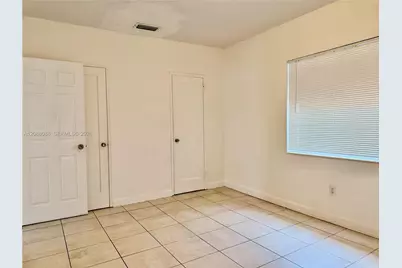 2410 NW 34th St #2, Miami, FL 33142 - Photo 10