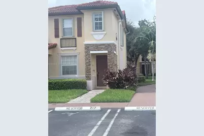 3320 NE 13th Cir Dr #112-23, Homestead, FL 33033 - Photo 2
