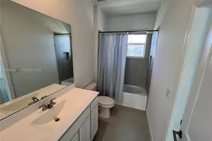 387 SE Crossoak Ln, Port Saint Lucie, FL 34984 - Photo 20