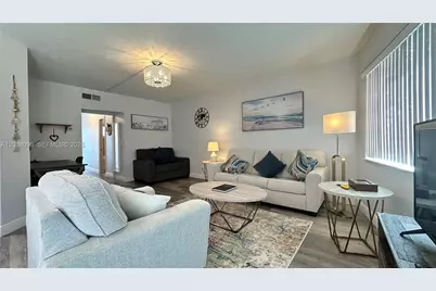 1967 S Ocean Blvd #329-D, Lauderdale by the Sea, FL 33062 - Photo 4