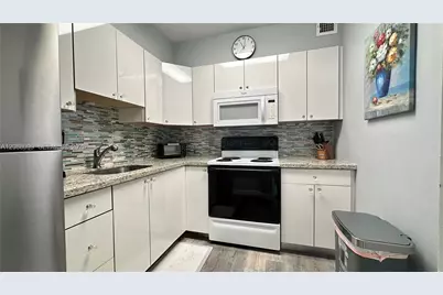1967 S Ocean Blvd #329-D, Lauderdale by the Sea, FL 33062 - Photo 18