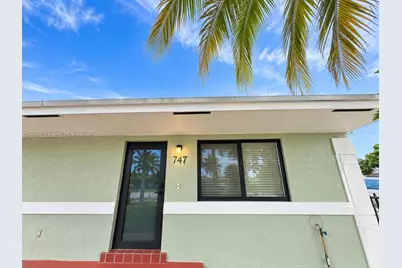 747 SW 5th St #., Dania Beach, FL 33004 - Photo 6