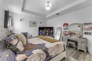 2484 SE 2nd St, Homestead, FL 33033 - Photo 18