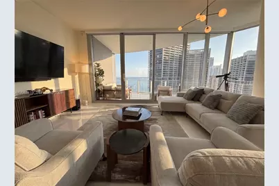 300 Biscayne Boulevard Way #4007W, Miami, FL 33131 - Photo 4