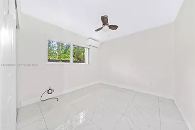 612 NW 10th Ter #A, Fort Lauderdale, FL 33311 - Photo 10