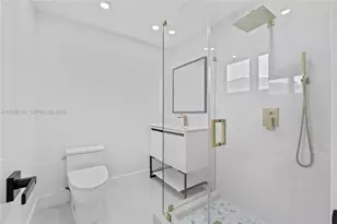 719 SW 25th Ave, Boynton Beach, FL 33435 - Photo 12