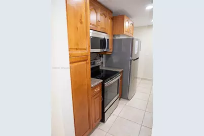 7238 SW 94th Pl #D5, Miami, FL 33173 - Photo 8