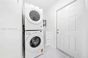 612 NW 10th Terrace, Fort Lauderdale, FL 33311 - Photo 10