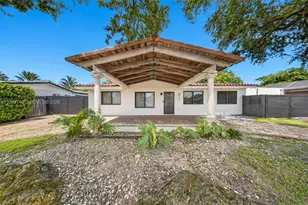 8315 SW 99th Ct, Miami, FL 33173 - Photo 4