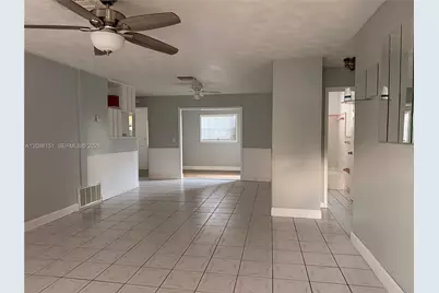 371 SW 67th Ter, Pembroke Pines, FL 33023 - Photo 8