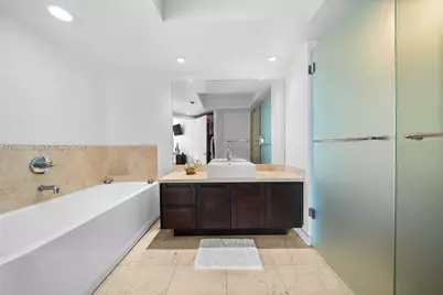 150 Sunny Isles Blvd #1-1004, Sunny Isles Beach, FL 33160 - Photo 18