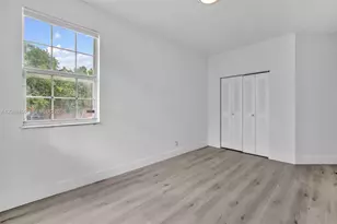 1303 Presidio Dr, Weston, FL 33327 - Photo 38