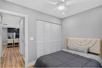 241 NE 45th St, Deerfield Beach, FL 33064 - Photo 28