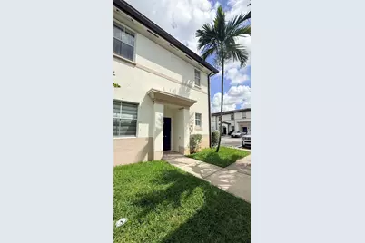 8177 W 36th Ave #7, Hialeah, FL 33018 - Photo 1