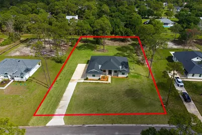 10630 Sugar Pine Dr, Fort Pierce, FL 34945 - Photo 2