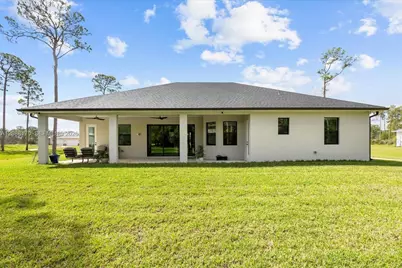 10630 Sugar Pine Dr, Fort Pierce, FL 34945 - Photo 6