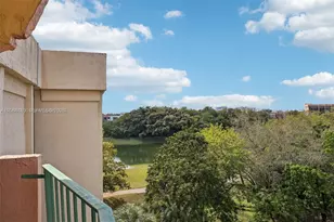 9360 Fontainebleau Blvd, Miami, FL 33172 - Photo 2
