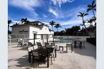 6703 N Kendall Dr #405, Pinecrest, FL 33156 - Photo 6