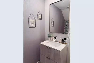 11014 W 35th Ln, Hialeah, FL 33018 - Photo 28