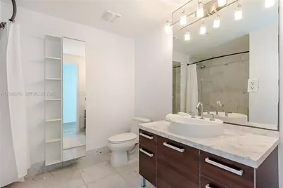 253 NE 2nd St #3105, Miami, FL 33132 - Photo 16